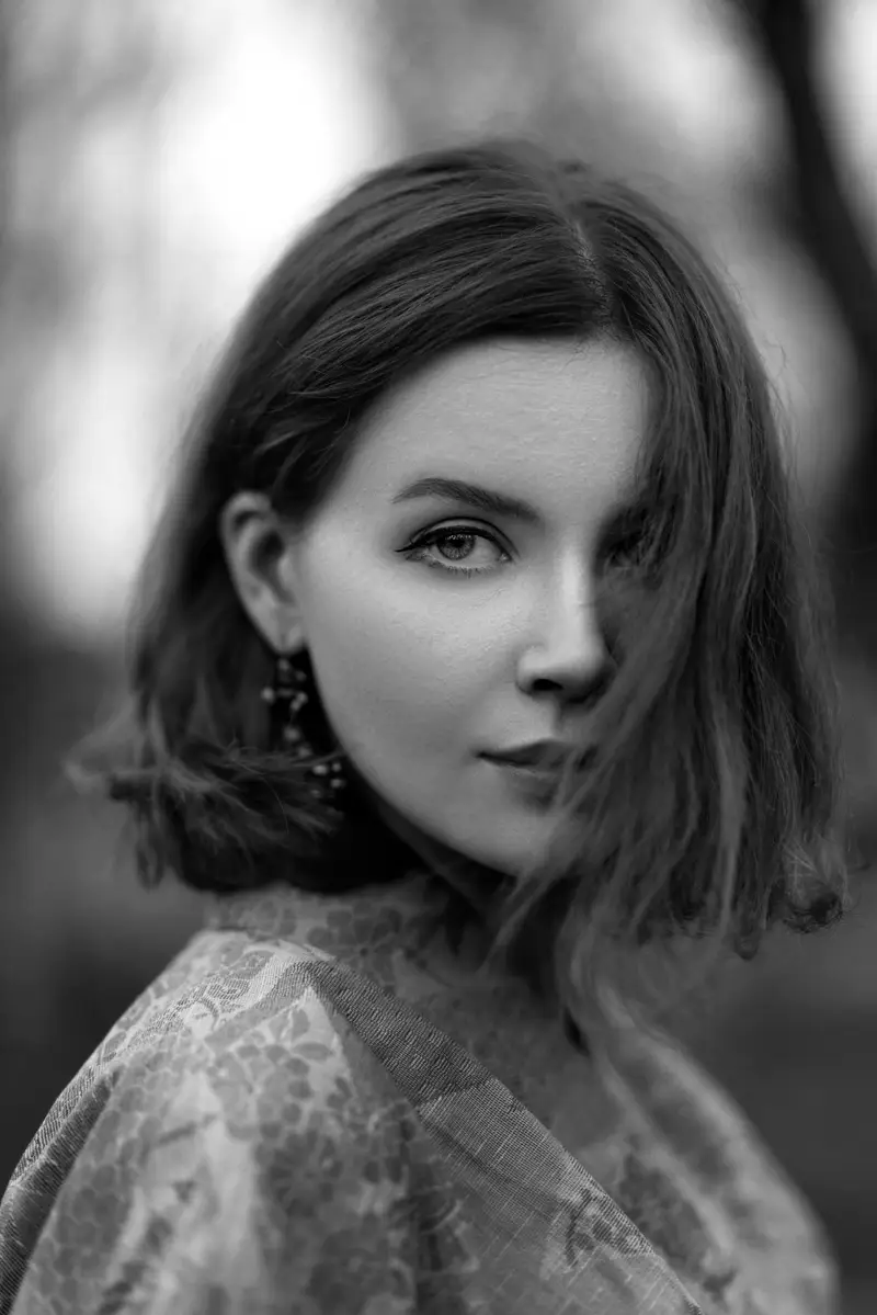 Lea Feldmann, Friseurmeisterin und Inhaberin (Beispielbild)